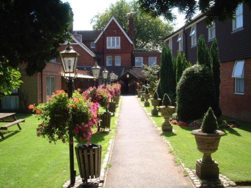 The Victoria Hotel Canterbury Exterior photo